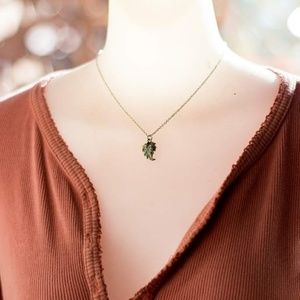 🍂Leaf Charm necklace🍂